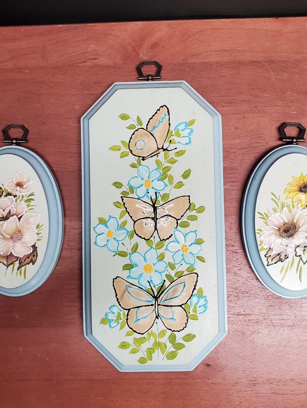 Vintage Merri-Mates 3D Hand Painted 3 pc Floral Butterfly Wooden Plaque Set - Picture 13 of 13